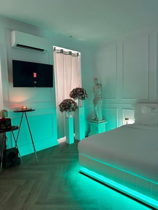 Les Chambres D Excellence Spa Sète Esterno foto