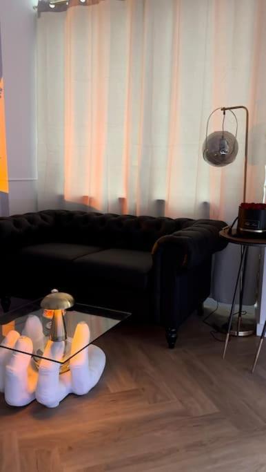 Les Chambres D Excellence Spa Sète Esterno foto